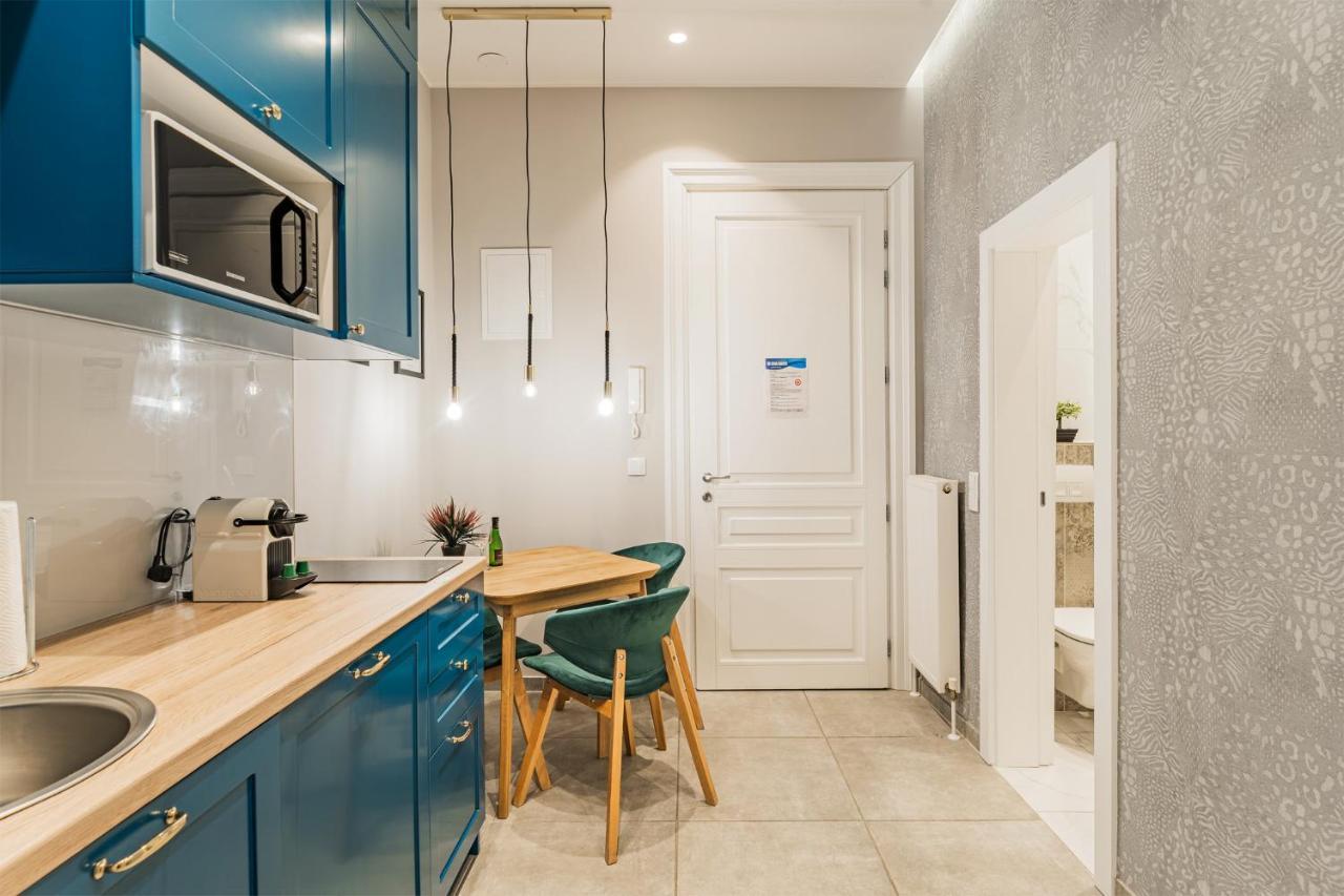 Zeus Design - Reumannplatz Apartament